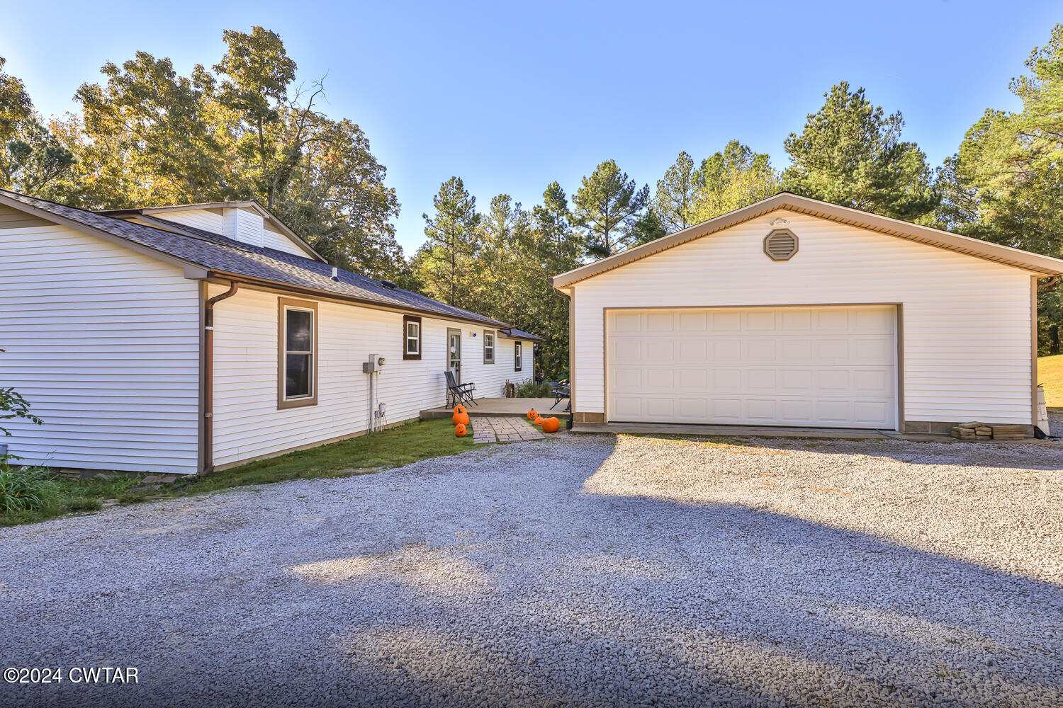 433 Jolly Springs Road Dresden, TN 38225 - Photo 48 of 64 a view of a house with a yard and garage