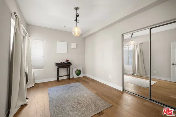 $5,400 | 13337 Beach Avenue, Unit 406, Marina del Rey, CA 90292