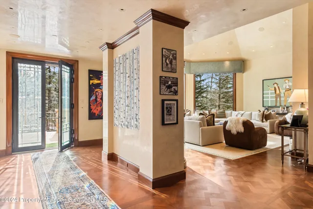 $100,000 | 64 Pitkin Way, Aspen, CO 81611