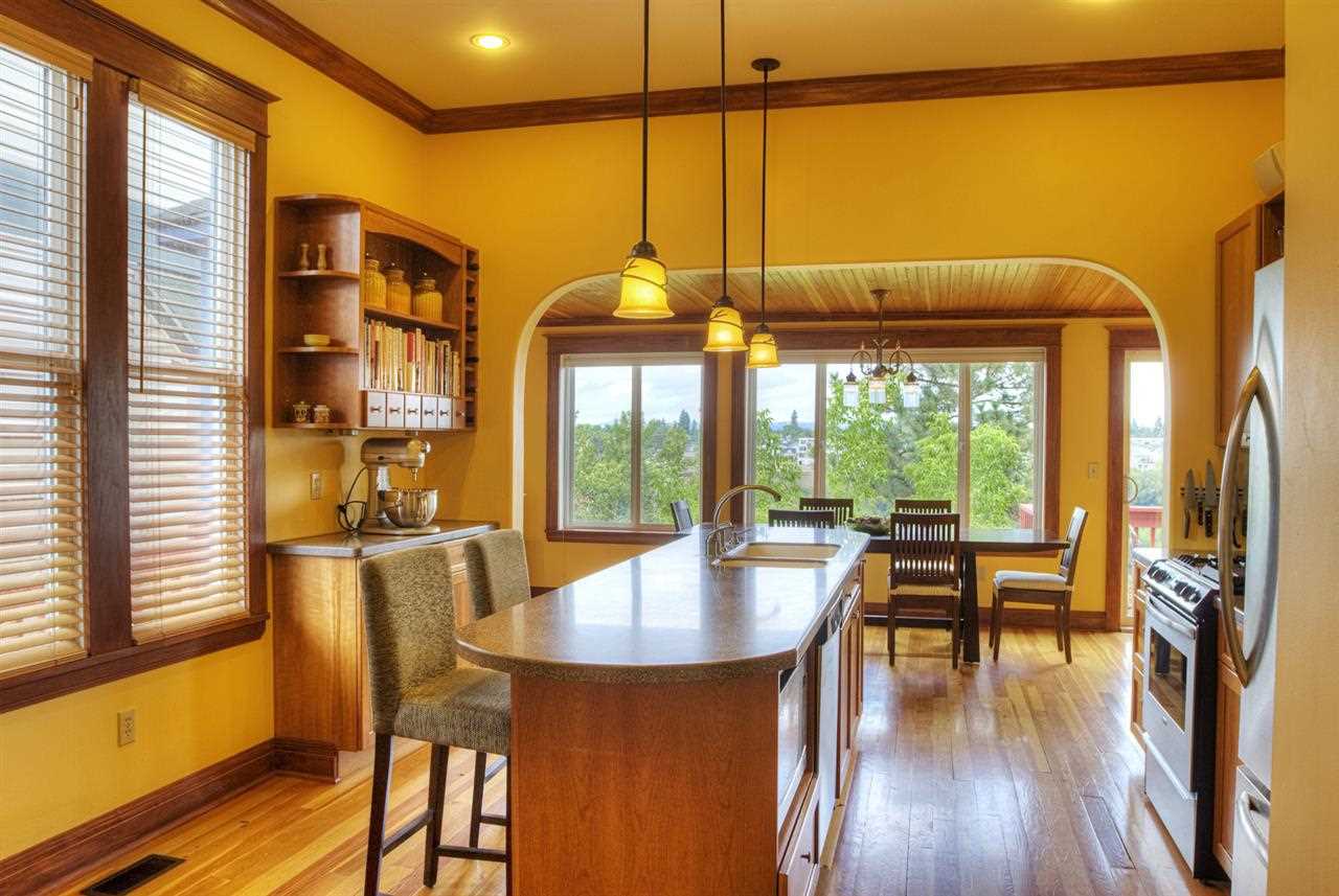1926 West Riverside Avenue Spokane, WA 99201 - Photo 10 of 20