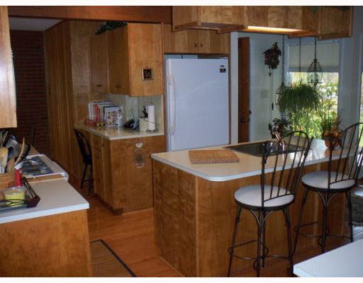 16393 Summit Ridge Road Mishawaka, IN 46544 - Photo 3 of 12 Gallery Image 3