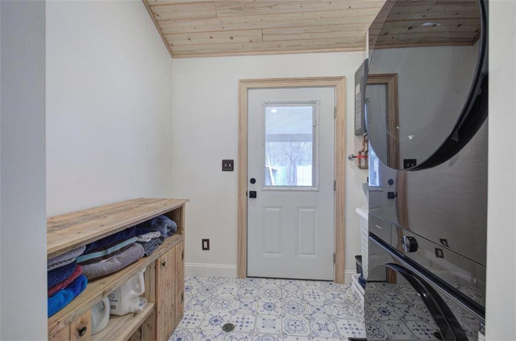 675 McGee Bend Road Southwest Cave Spring, GA 30124 - Photo 25 of 71 a view of a livingroom with wooden floor and staircase