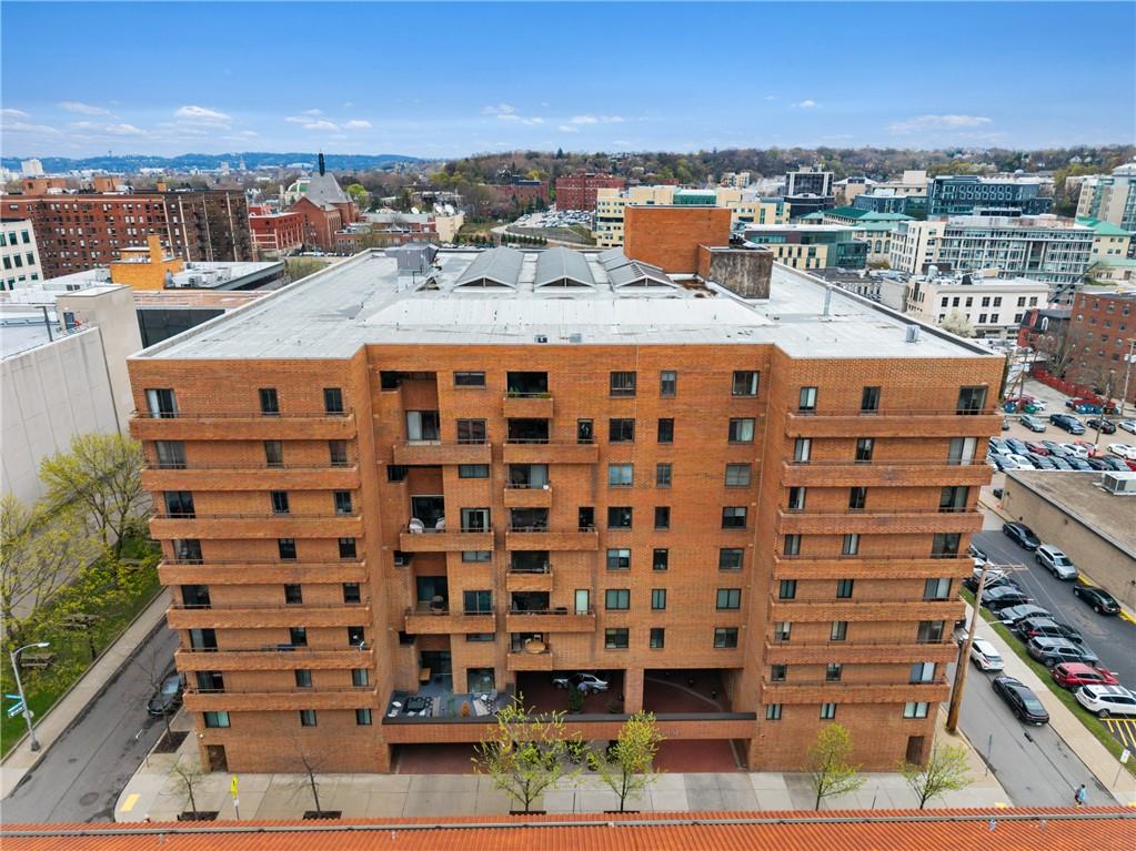 307 South Dithridge Street, Unit 11 Pittsburgh, PA 15213 - Photo 2 of 33 a picture of city view
