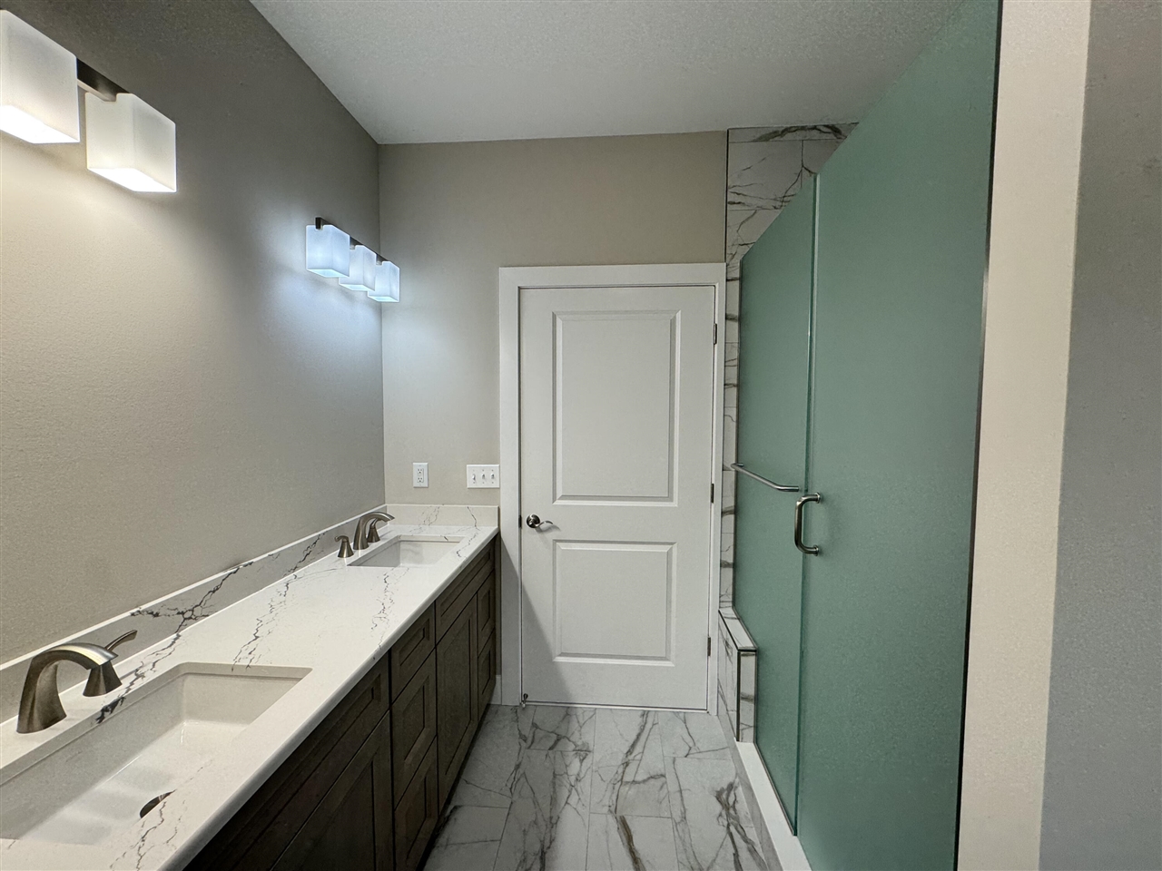 5570 Golf Club Road Howell, MI 48843 - Photo 9 of 26