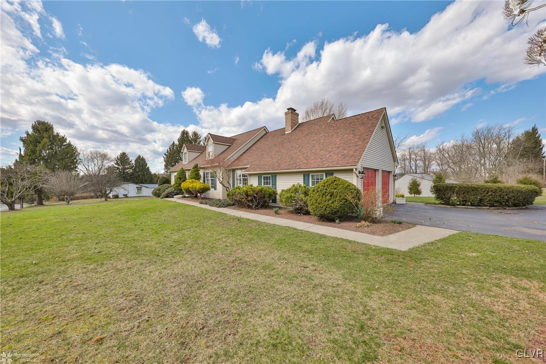 197 East Aluta Mill Road Nazareth, PA 18064 - Photo 2 of 50 Gallery Image 2