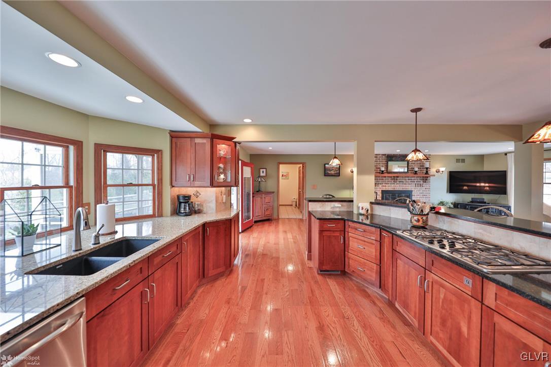 197 East Aluta Mill Road Nazareth, PA 18064 - Photo 8 of 50 Gallery Image 8