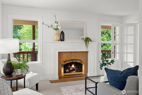 $1,390,000 | 5413 Welfare Avenue Northeast, Bainbridge Island, WA 98110