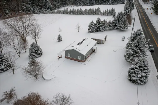 $360,000 | 7156 County Line Road, Naples, NY 14512