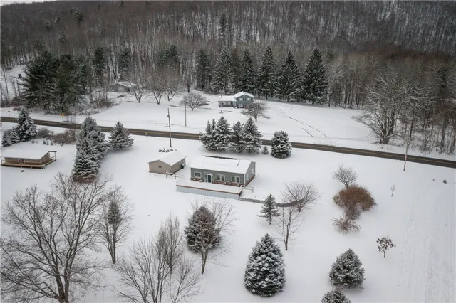 $360,000 | 7156 County Line Road, Naples, NY 14512