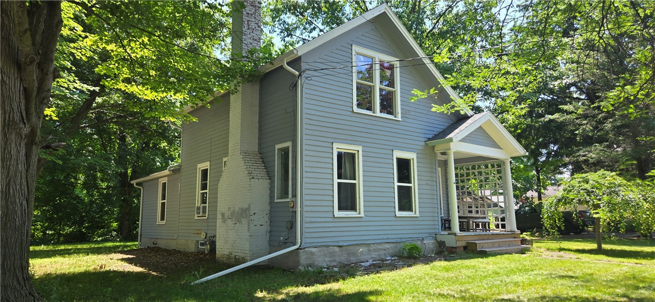 25 Spring Street Livonia, NY 14487 - Photo 3 of 24