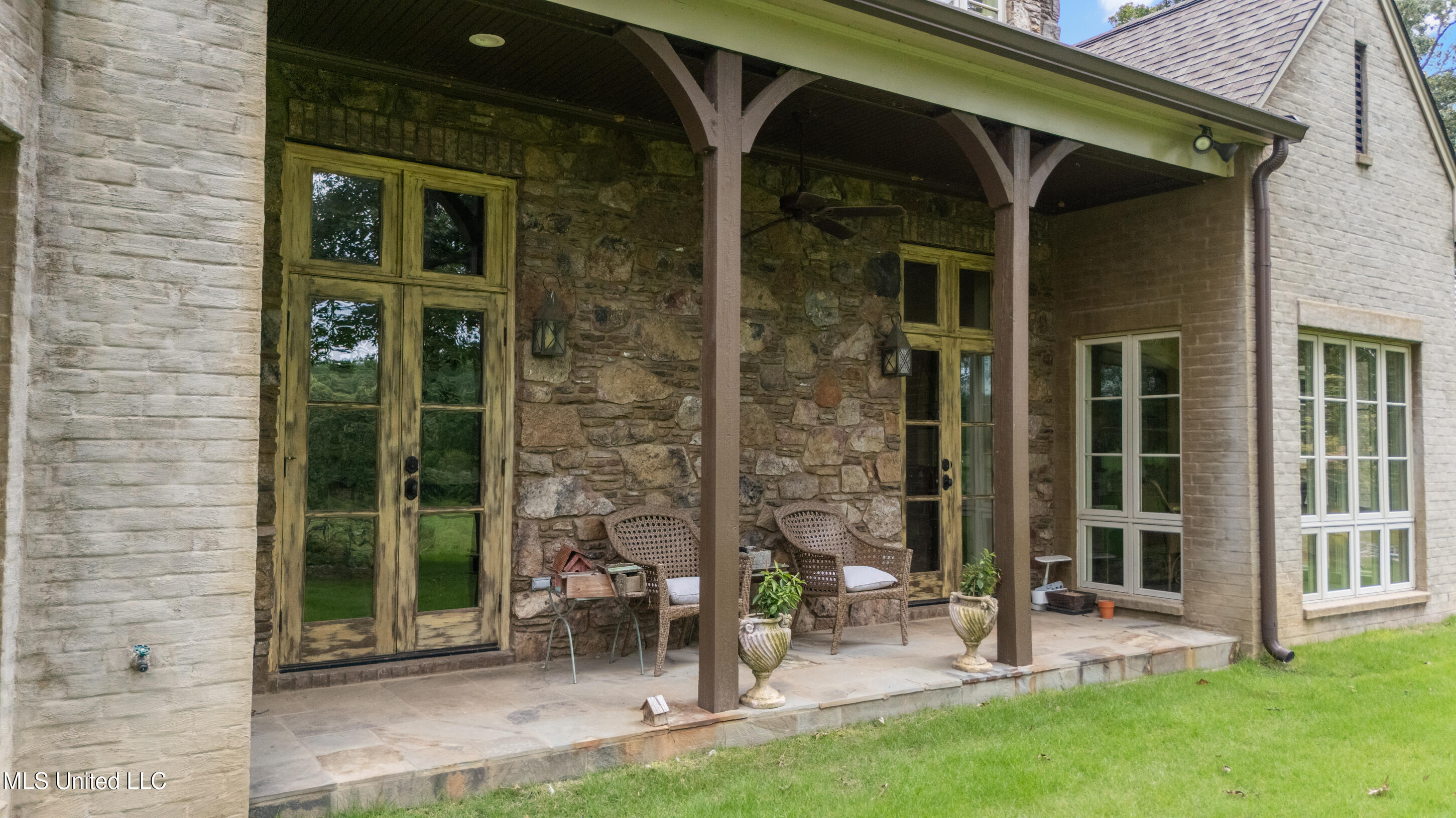 891 Musgray Road Holly Springs, MS 38635 - Photo 7 of 100 4_dji_20250717134853_0066_d