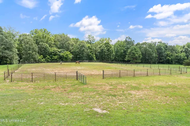 $2,500,000 | 891 Musgray Road, Holly Springs, MS 38635