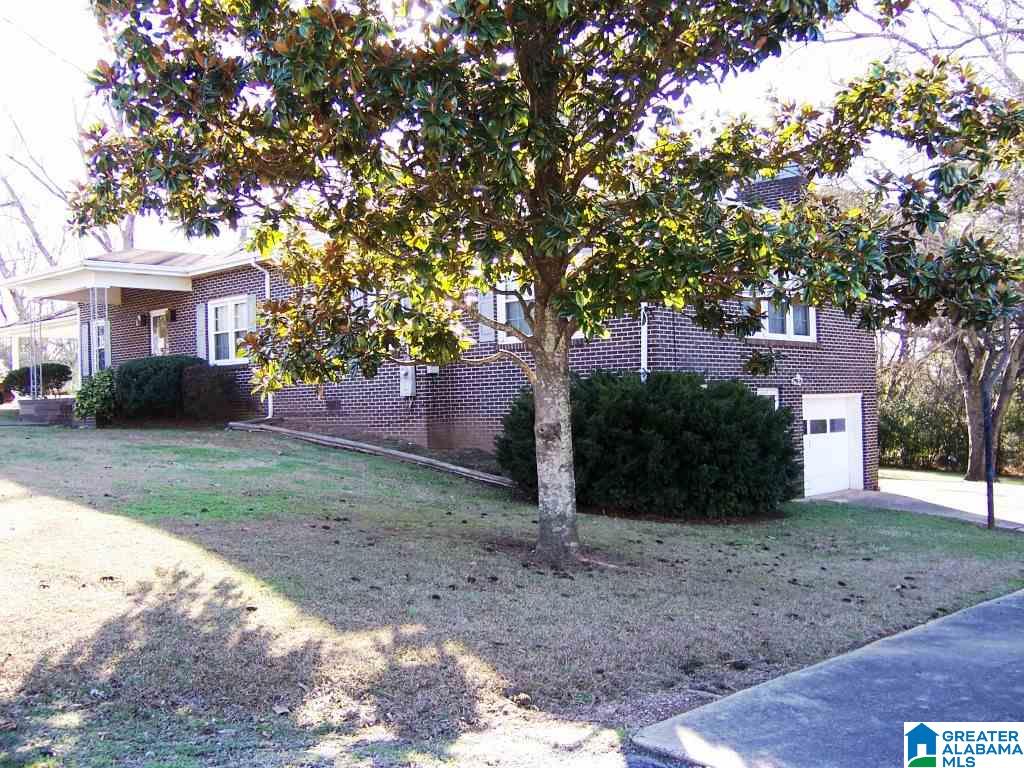 626 Cory Street Bessemer, AL 35020 - Photo 4 of 36