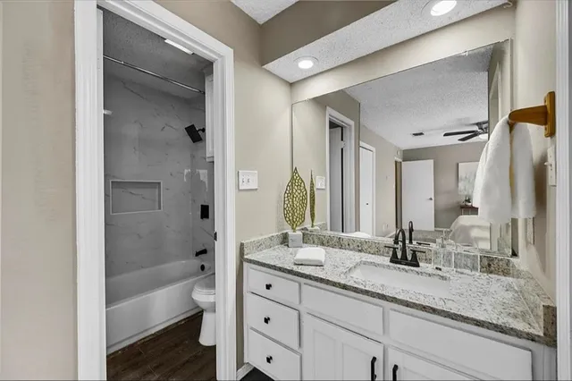 $1,950 | 2401 Long Ridge Lane, Arlington, TX 76014