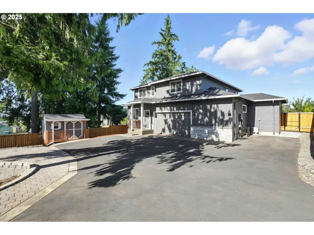 $749,900 | 37999 Juniper Street, Sandy, OR 97055