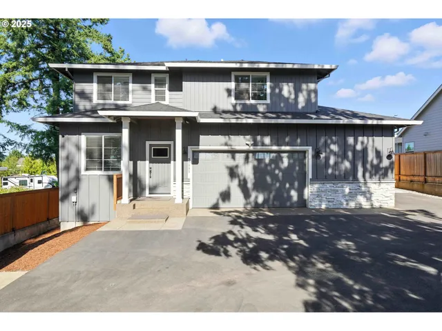 $749,900 | 37999 Juniper Street, Sandy, OR 97055