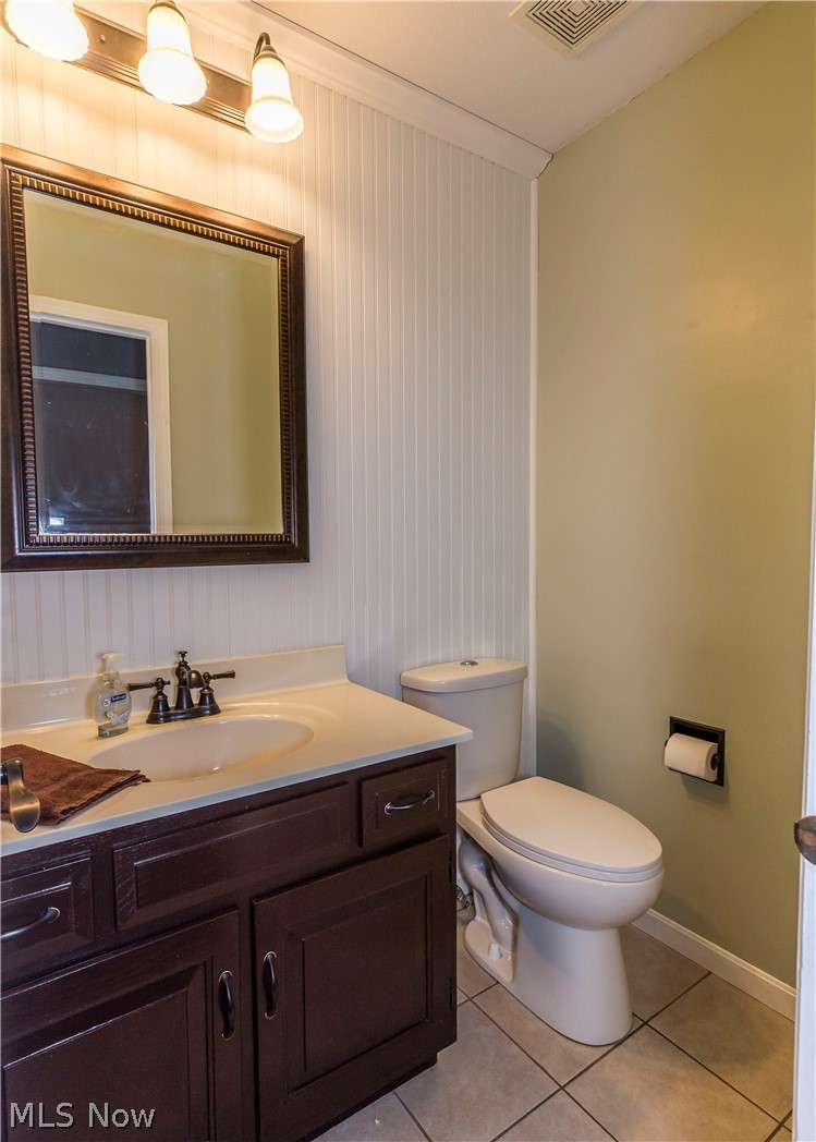 3165 Cornwall Drive Northwest Canton, OH 44708 - Photo 14 of 34