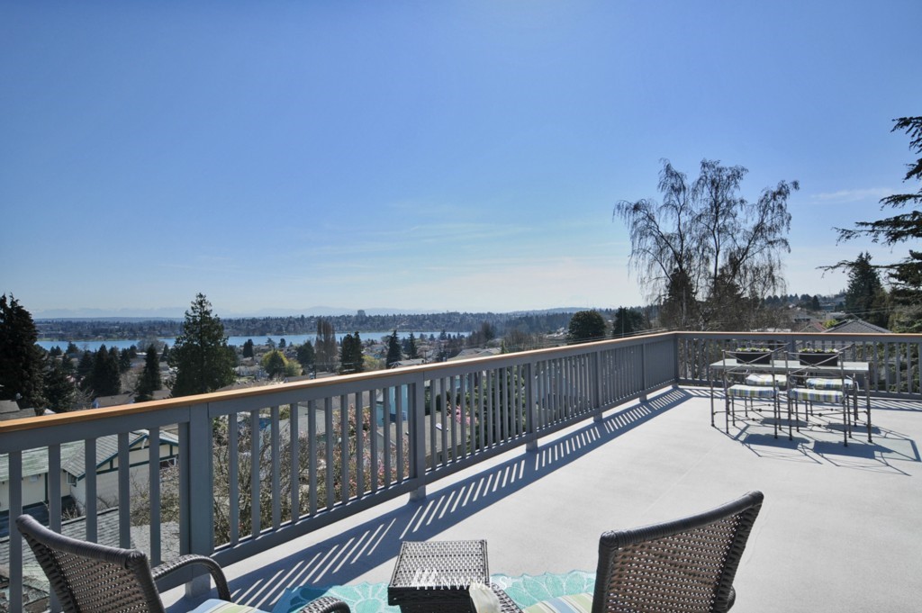 325 North 74th Street Seattle, WA 98103 - Photo 14 of 15