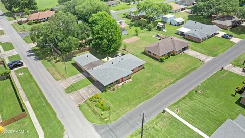 $225,000 | 216 Begnaud Drive, Lafayette, LA 70501