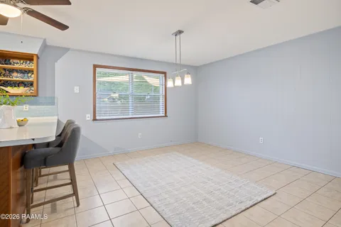 $225,000 | 216 Begnaud Drive, Lafayette, LA 70501