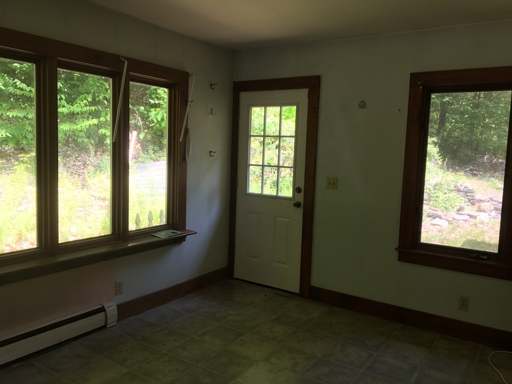 22 Kendrick Road Buckland, MA 01370 - Photo 6 of 28