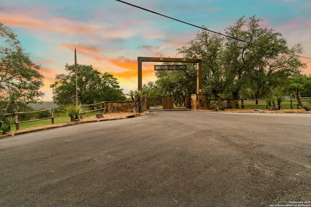 $259,000 | Lot 35 B Pr 2533, Mico, TX 78056