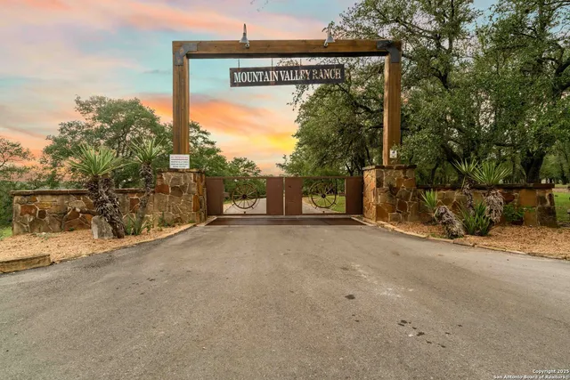 $259,000 | Lot 35 B Pr 2533, Mico, TX 78056