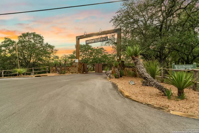 $259,000 | Lot 35 B Pr 2533, Mico, TX 78056