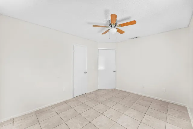 $2,200 | 4783 Gulfstream Road, Lake Worth, FL 33461