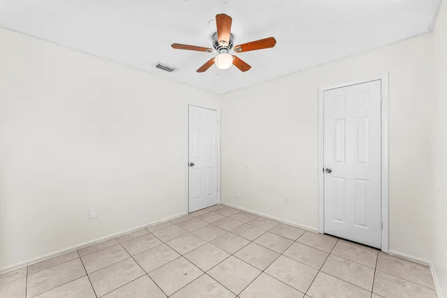 $2,200 | 4783 Gulfstream Road, Lake Worth, FL 33461