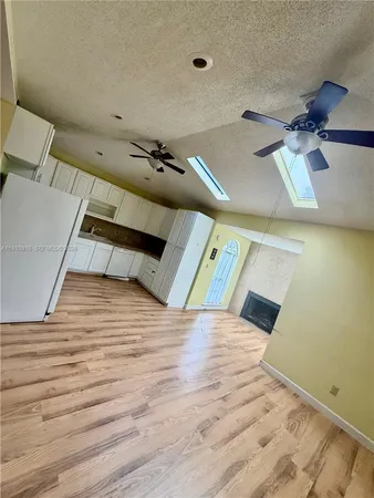 $2,800 | 3900 West 17th Street, Panama City, FL 32401