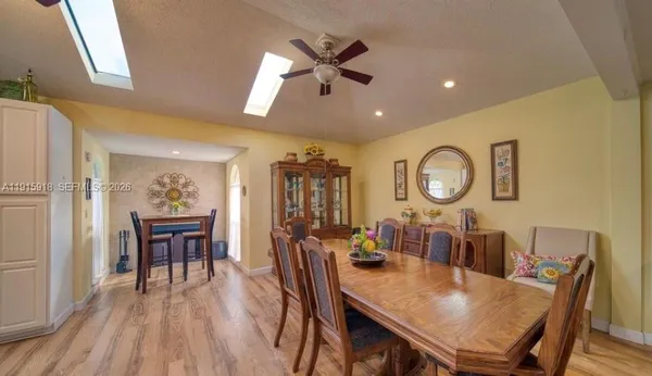 $2,800 | 3900 West 17th Street, Panama City, FL 32401