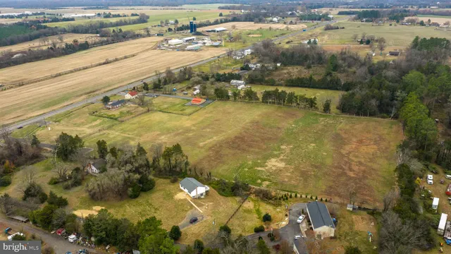 $699,000 | 5150 Catlett Road, Midland, VA 22728