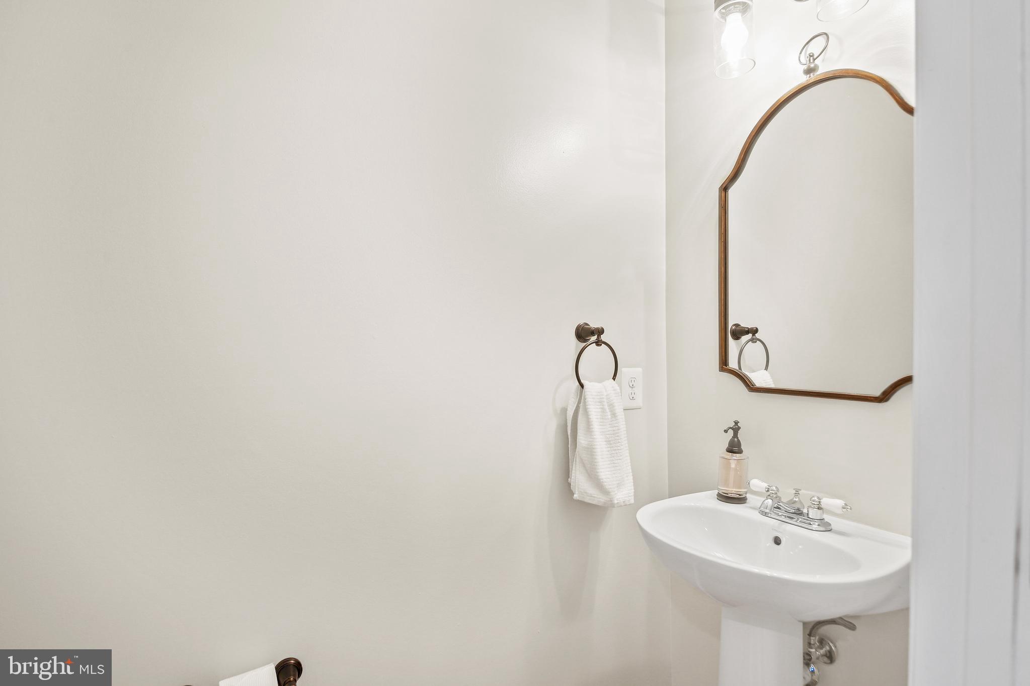 8959 Quarry Road Manassas, VA 20110 - Photo 13 of 36 Gallery Image 13