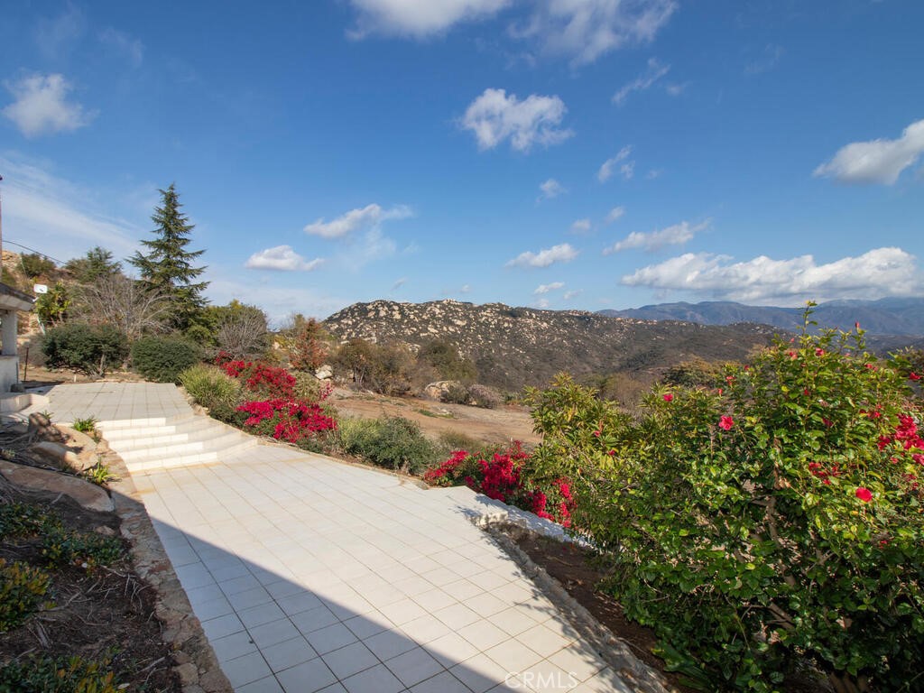 6455 Rainbow Heights Road Fallbrook, CA 92028 - Photo 44 of 63 a view of a pathway with a houses