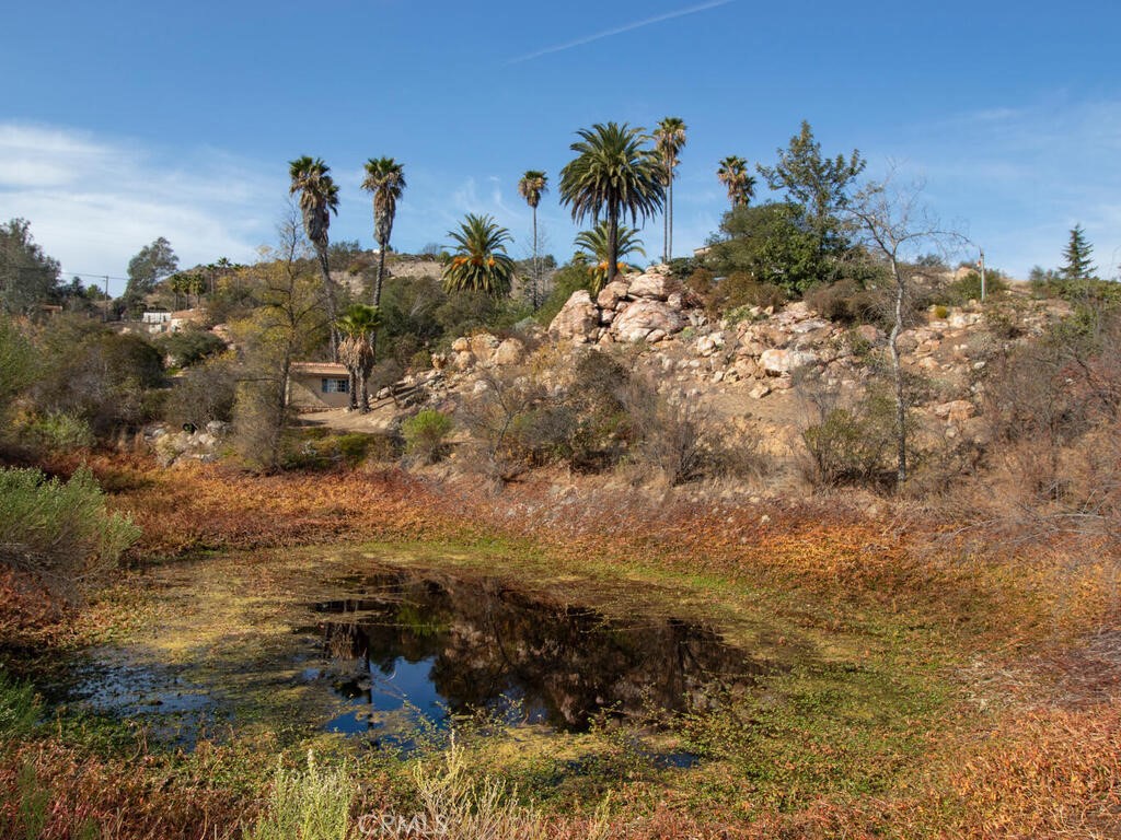 6455 Rainbow Heights Road Fallbrook, CA 92028 - Photo 46 of 63 a view of a lake view