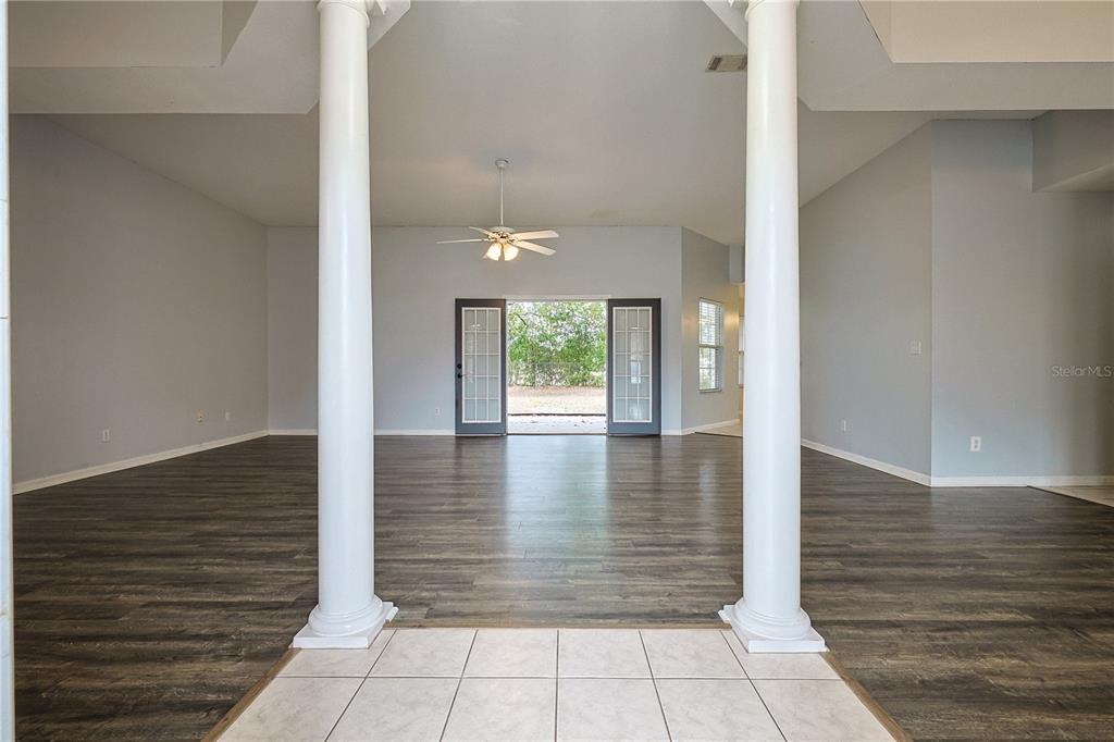 166 Southwest Hancock Court Lake City, FL 32024 - Photo 12 of 46 a view of an entryway of the house