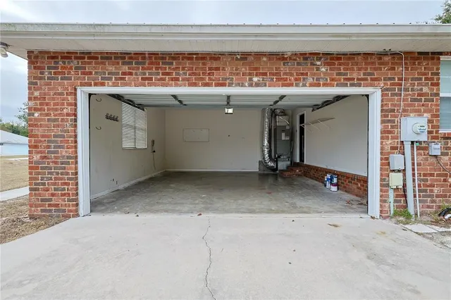 a view of a garage