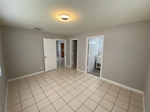 $2,195 | 4690 Summit Boulevard, West Palm Beach, FL 33415