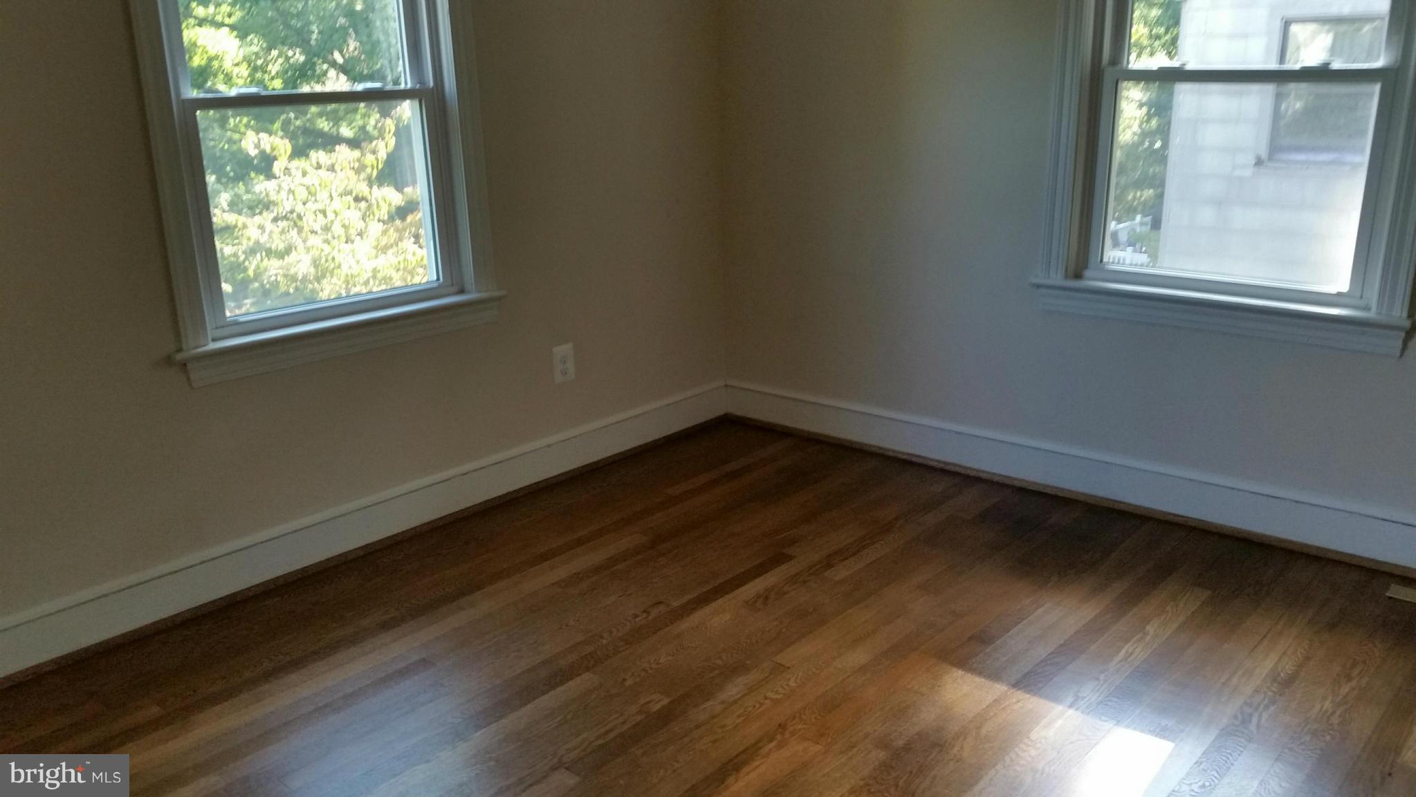 114 Hamilton Avenue Silver Spring, MD 20901 - Photo 15 of 25 Bedroom