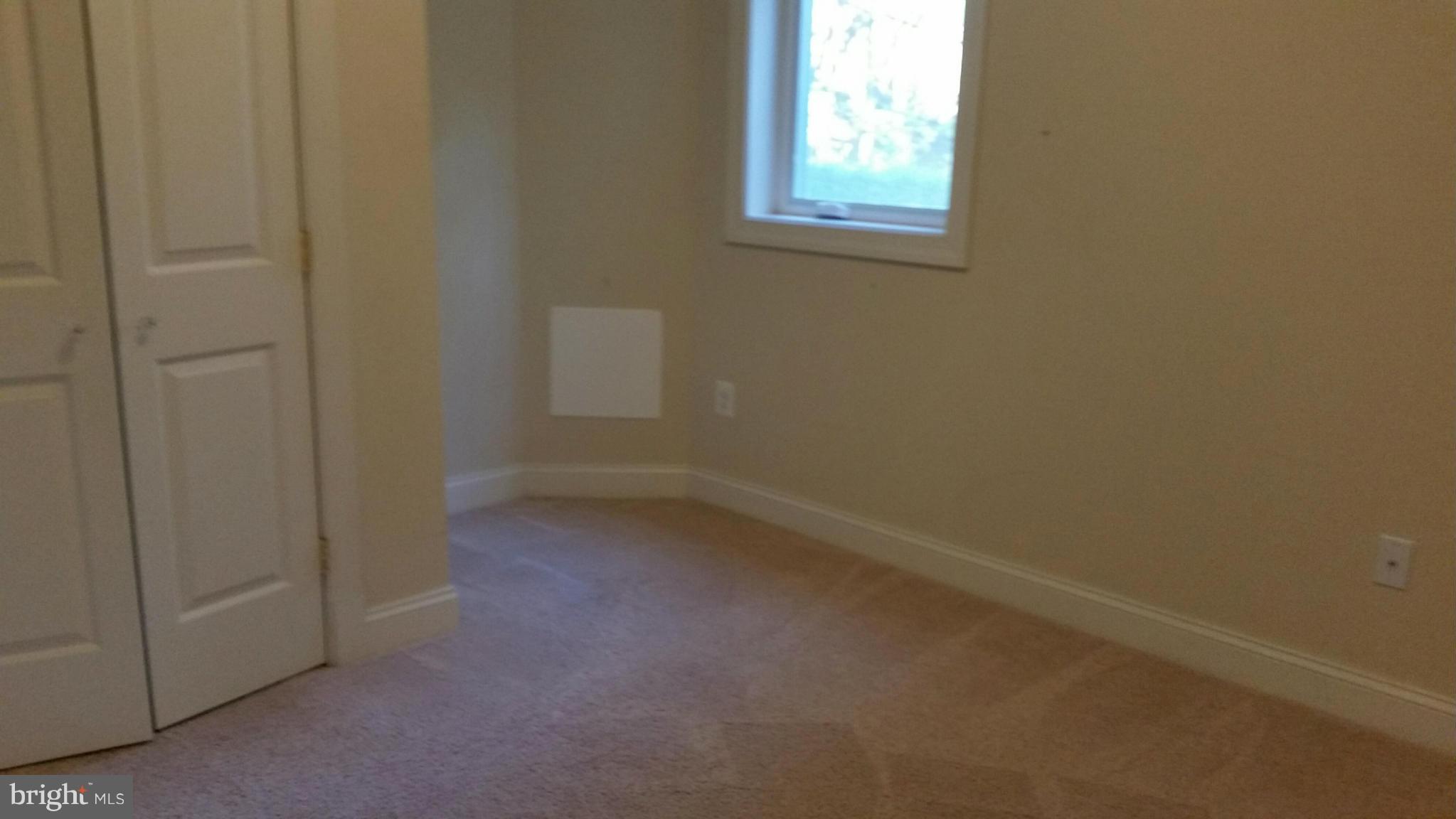 114 Hamilton Avenue Silver Spring, MD 20901 - Photo 22 of 25 Bedroom