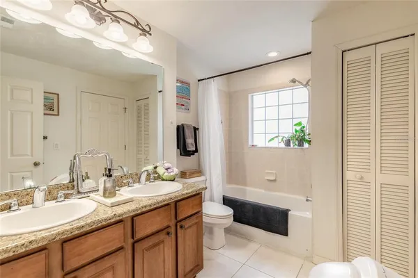 $289,000 | 135 Grey Widgeon Court, Daytona Beach, FL 32119