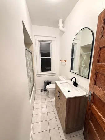 $1,450 | 13331 South Commercial Avenue, Unit 1, Chicago, IL 60633