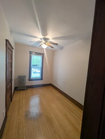 $1,450 | 13331 South Commercial Avenue, Unit 1, Chicago, IL 60633