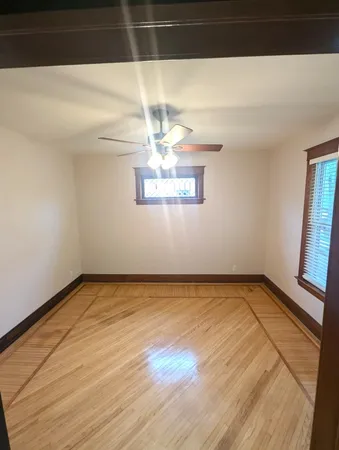 $1,450 | 13331 South Commercial Avenue, Unit 1, Chicago, IL 60633