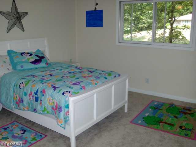 324 Robin Road Mount Airy, NC 27030 - Photo 12 of 16 2nd Bedroom.