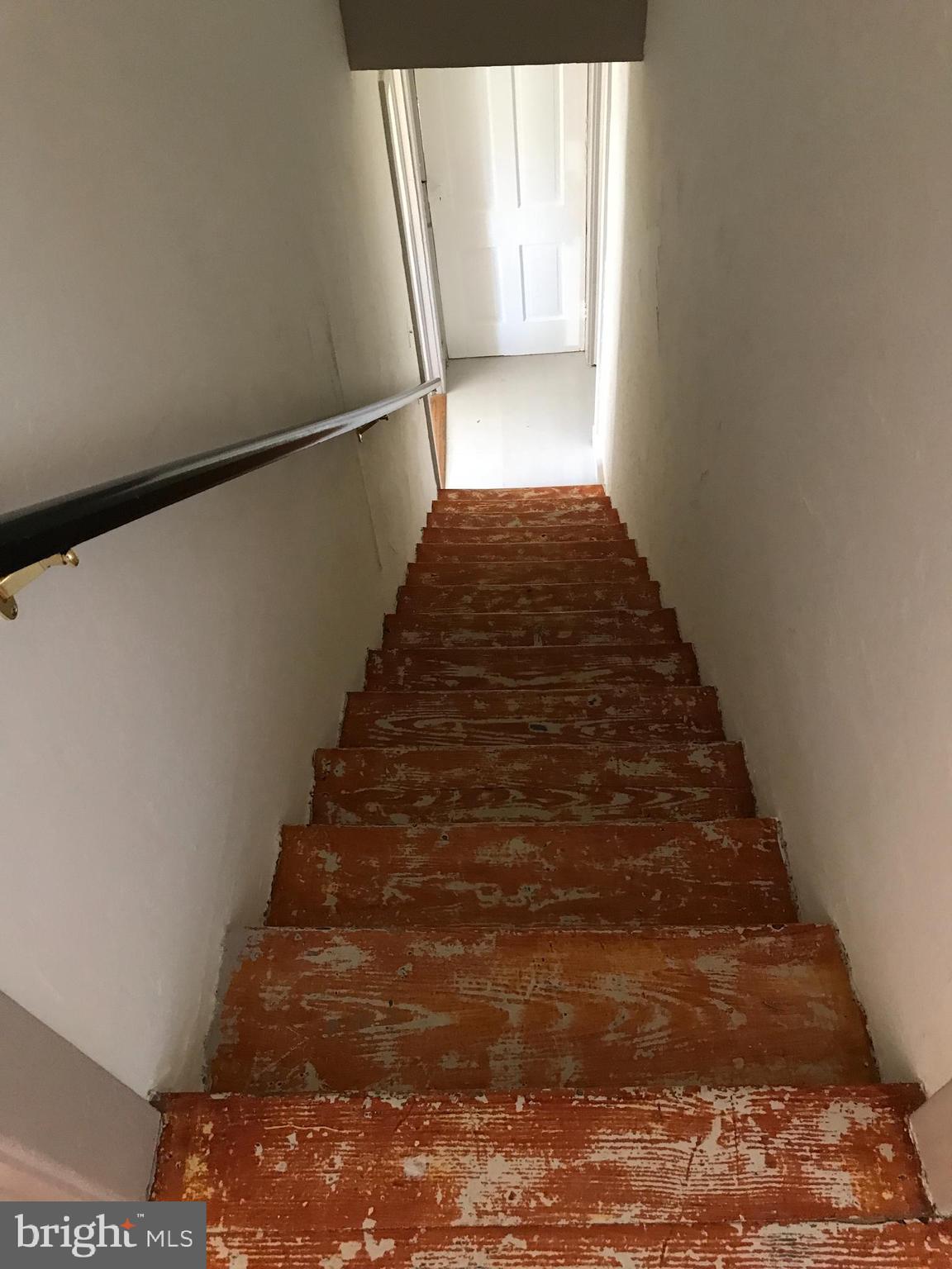 21909 Foxcroft Road Middleburg, VA 20117 - Photo 13 of 13 Bedrooms upstairs, bath downstairs