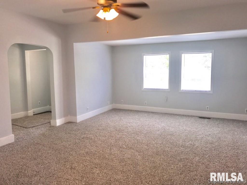 1611 West Governor Street Springfield, IL 62704 - Photo 4 of 16 Gallery Image 4