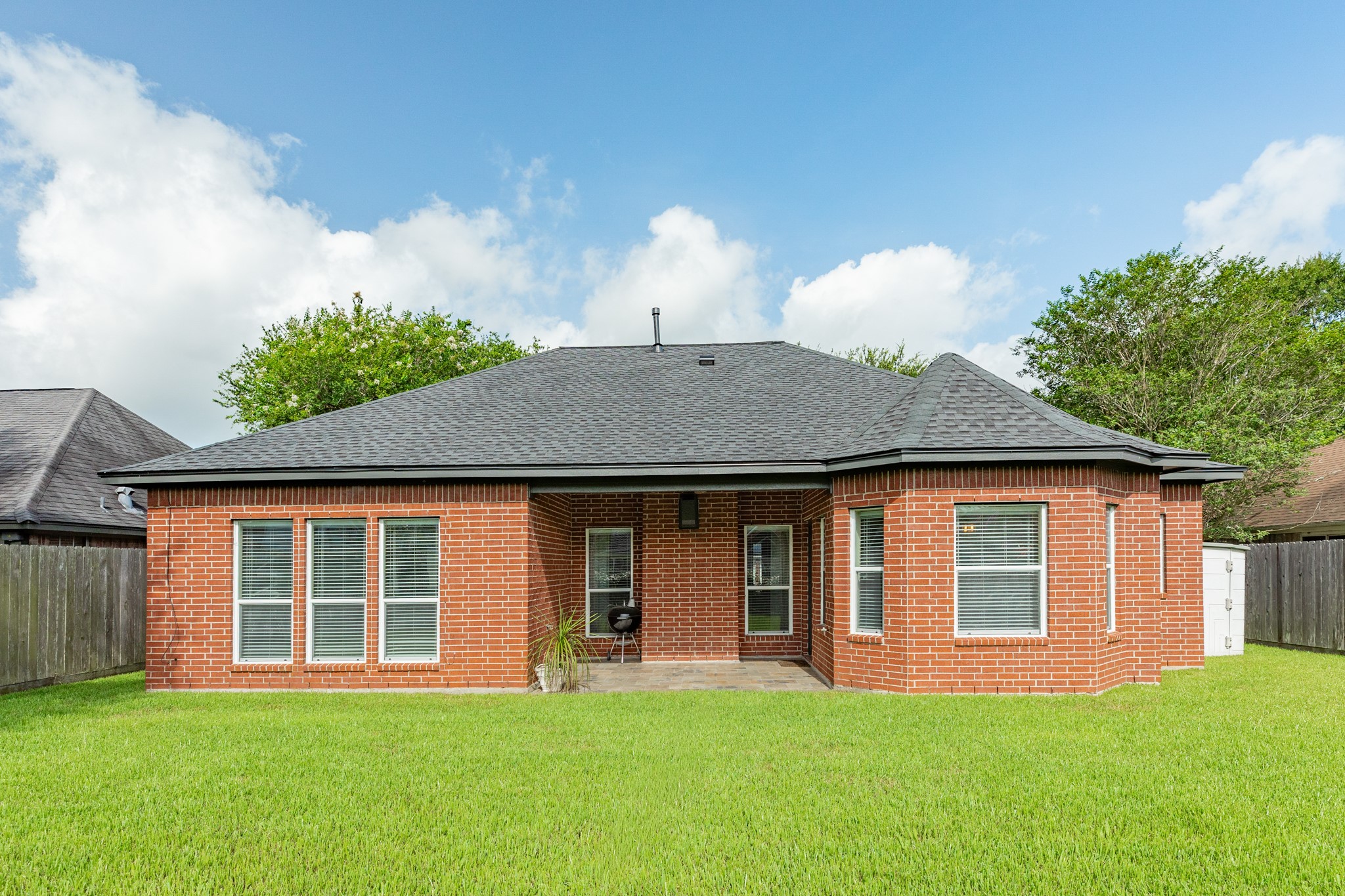 264 Lasso Street Angleton, TX 77515 - Photo 24 of 27