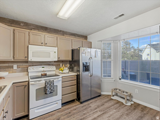 819 South Canyon Road Payson, UT 84651 - Photo 10 of 18